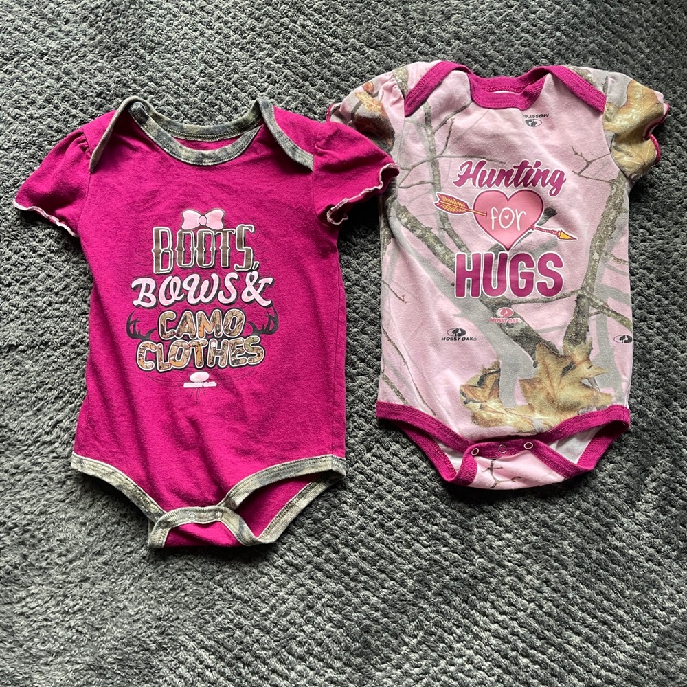 Mossy Oak set of two cute onesies size 12 months